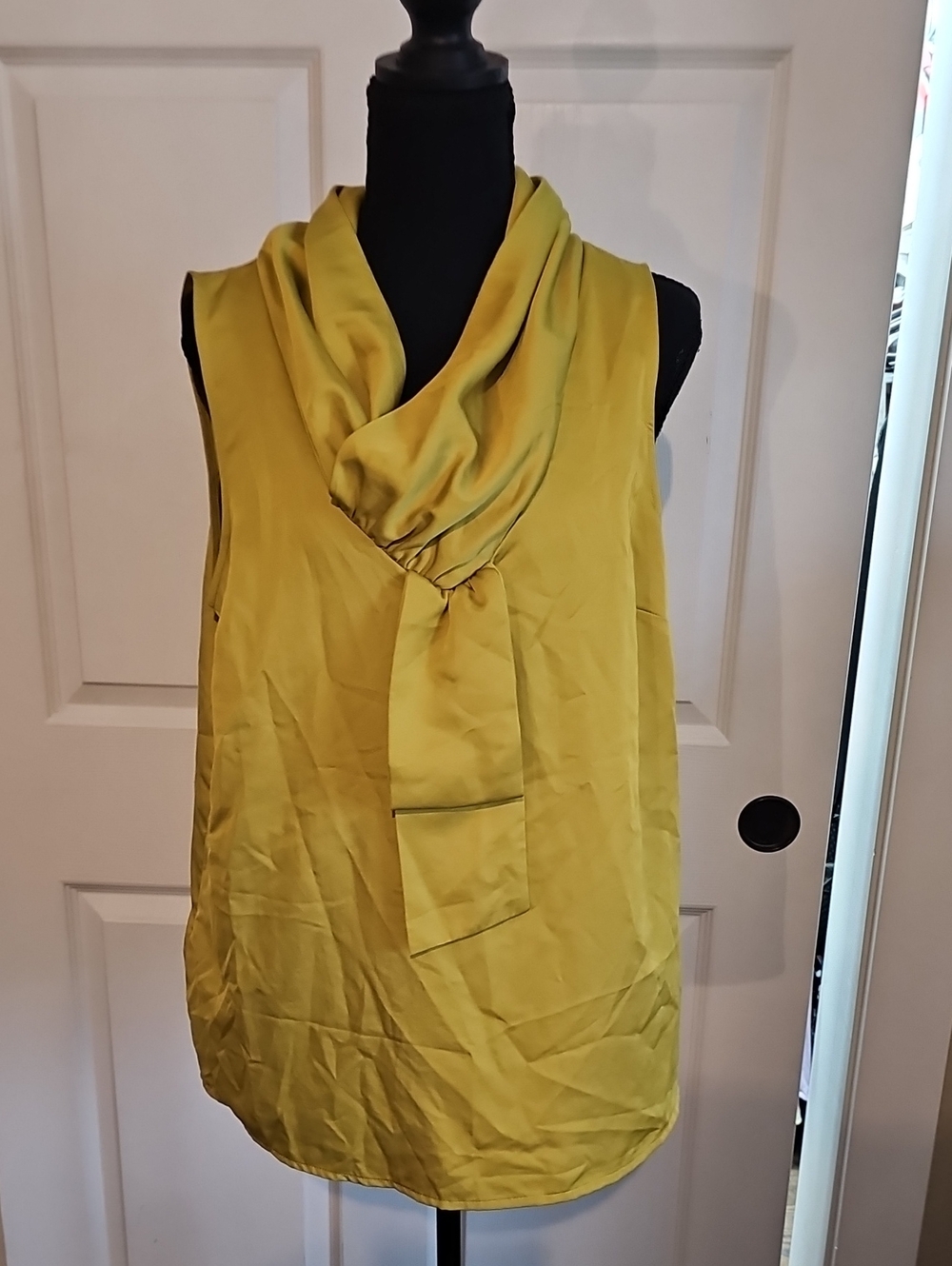Ann Taylor NWT Sleeveless Scarf-Neck Blouse in Yellow-Gold